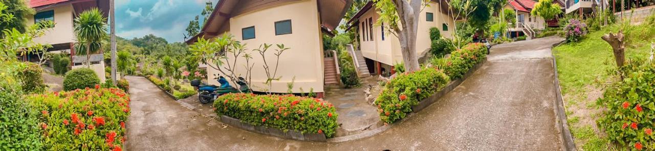 Tanouy Garden Villa Baan Khai Eksteriør bilde