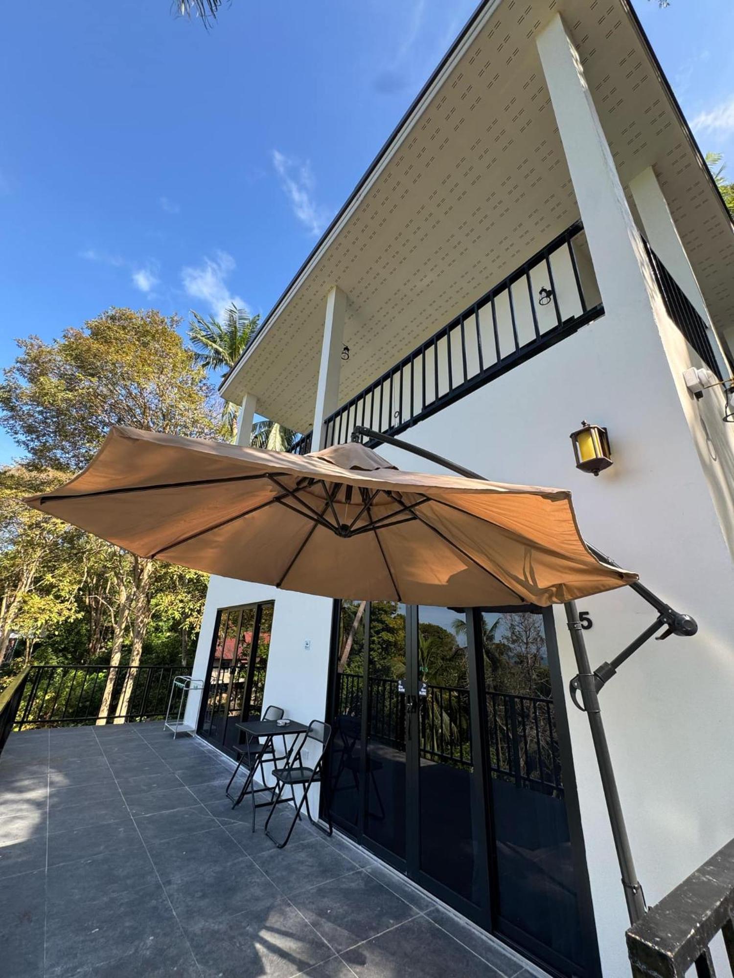 Tanouy Garden Villa Baan Khai Eksteriør bilde
